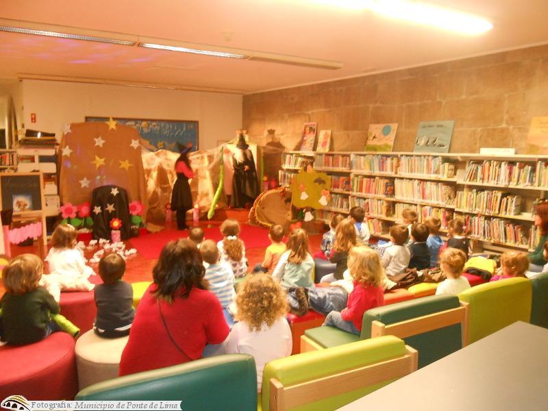 Biblioteca Municipal de Ponte de Lima promove o gosto pela leitura na Hora do Conto