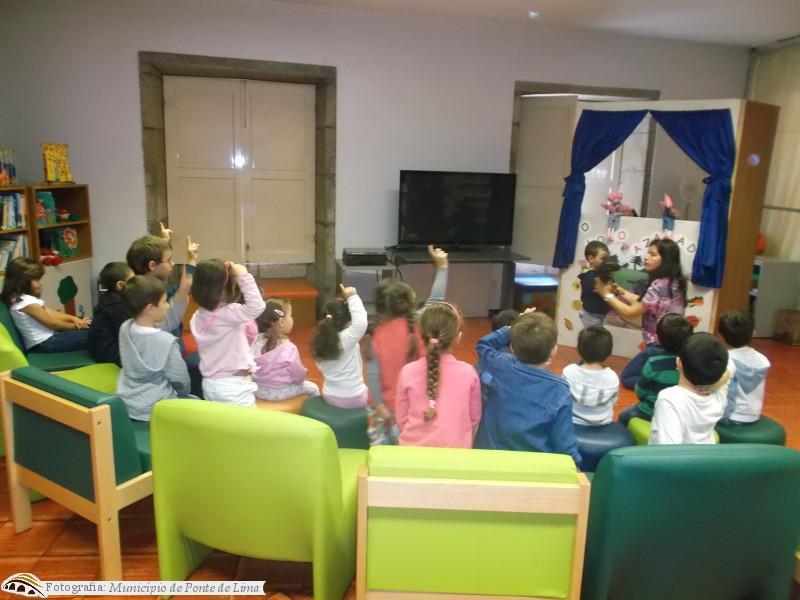 Biblioteca Municipal dinamiza Teatro de Fantoches para Jardim de Infância de Vilar-Arcozelo