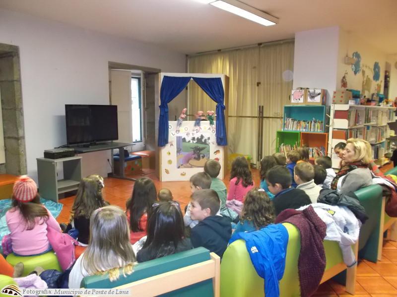 Biblioteca Municipal apresenta Teatro de Fantoches para crianças do Centro Educativo de Vitorino ...