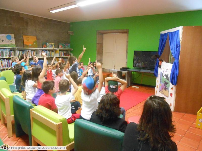Biblioteca Municipal apresenta Teatro de Fantoches para alunos do Centro Educativo da Correlhã