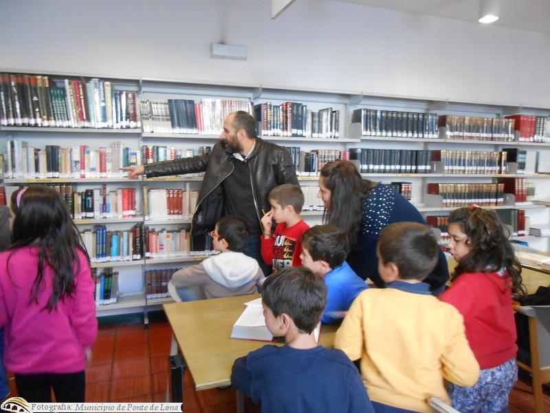 Biblioteca Municipal dinamizou Bibliopaper para alunos do 1.º ciclo